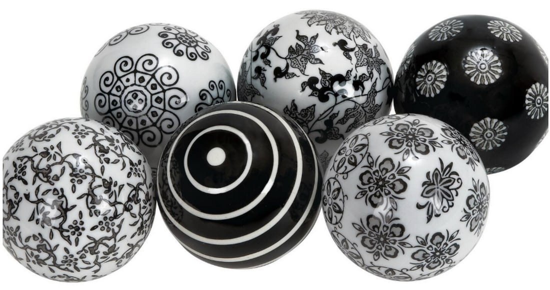 6 Patterned Black and White Decorative Balls (1 of 3)