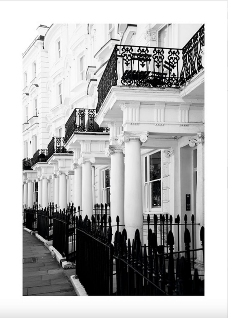 Black & White Notting Hill Street Poster Print: Black & White Notting Hill Street Poster Print Black-and-white photo poster from one of London’s most well-known districts - Notting Hill. The area is known for its beautiful architecture and, o