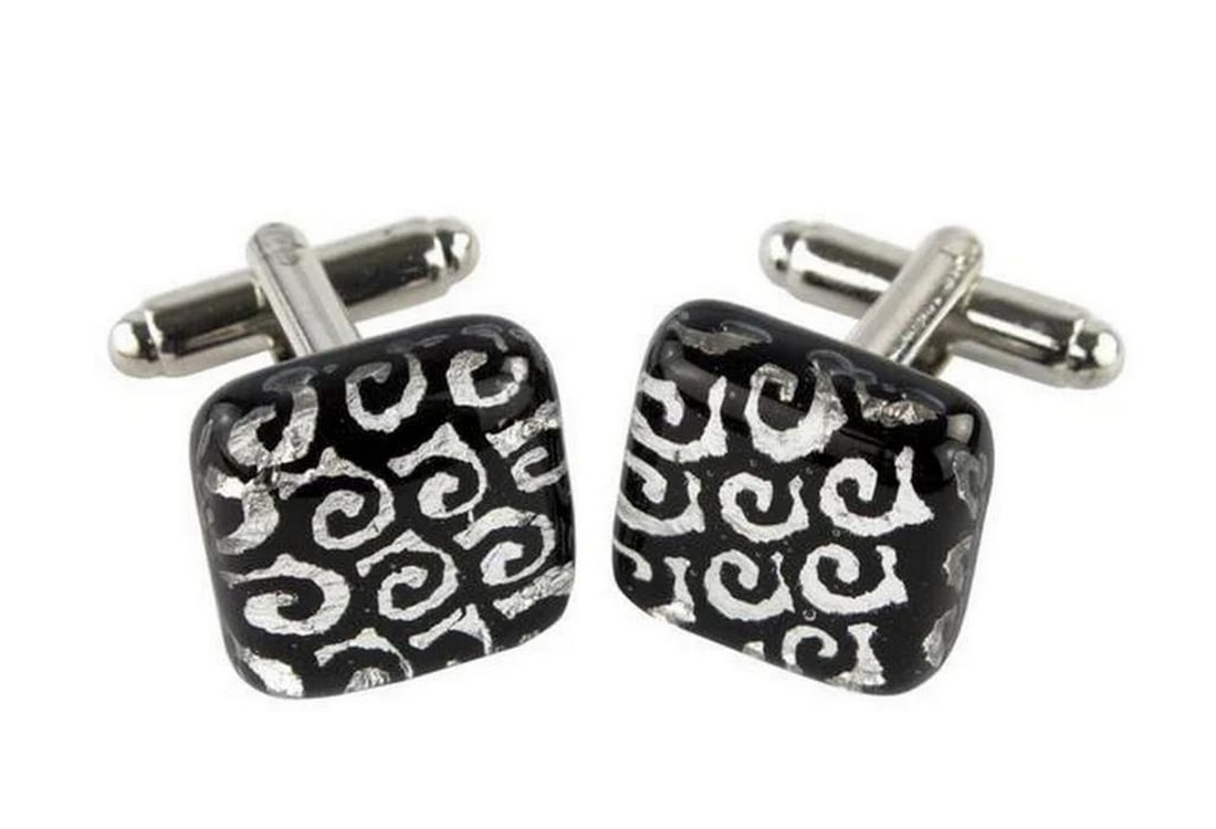 Twisted Black Murano Glass Original Men's Cufflinks: Twisted Black Murano Glass Original Men's Cufflinks Elevate your formal style with our Twisted Black Murano Glass Original Men's Cufflinks, a perfect fusion of timeless elegance and modern