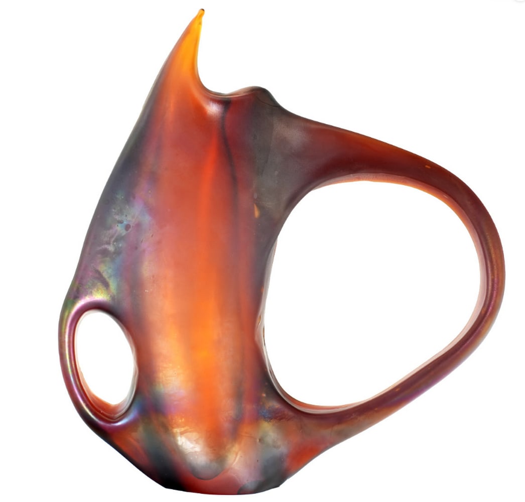 Murano Glass Vase Ansa Black and Amber – Tribute to the "Anse Volante" Series: Murano Glass Vase Ansa Black and Amber – Tribute to the "Anse Volante" Series A luxury hand-blown amber glass vase, iridized and featuring two elegant handles. This piece is a masterful fusi
