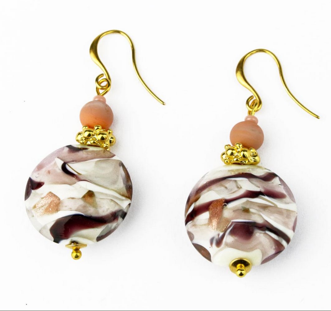 Gaia Earrings – Aventurine Murano Glass: Gaia Earrings – Aventurine Murano Glass These glass earrings are handmade using the lampworking technique with hot modeling, crafted from Murano glass. They are ideal for everyday wear and make a pe