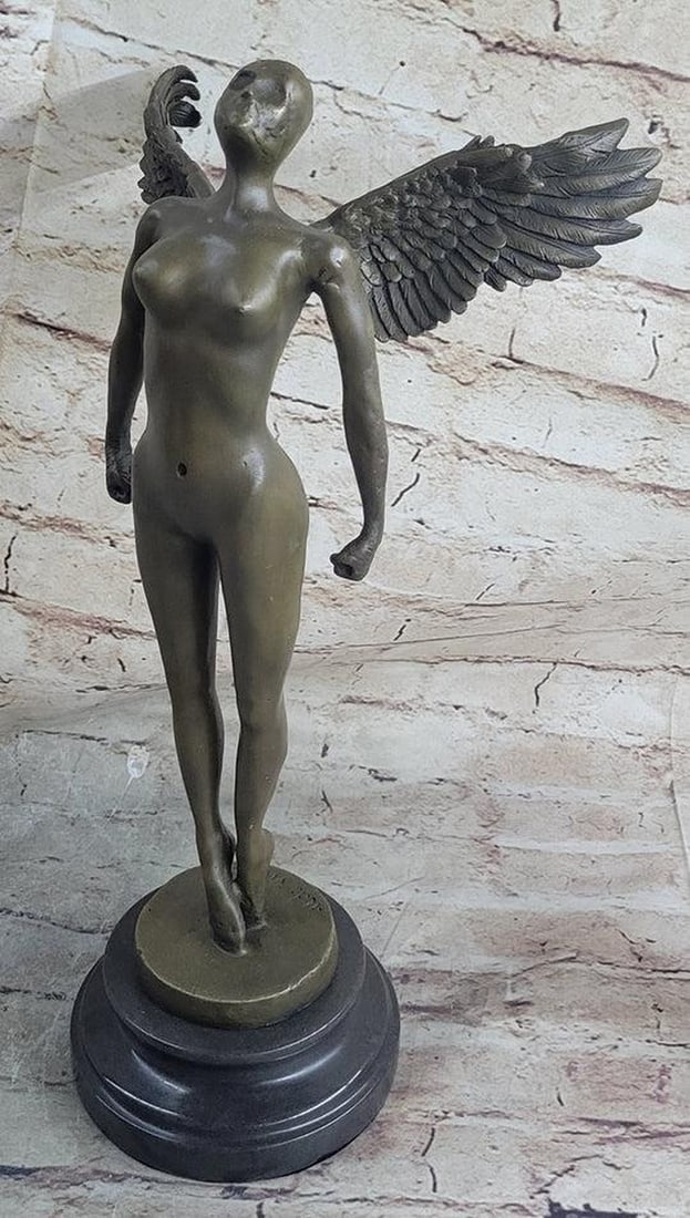 Italian Artist Aldo Vitaleh Nude Angel flying Abstract Statue: Italian Artist Aldo Vitaleh Nude Angel flying Abstract Statue An angel is flying up to her god. Her hands are held tightly in fists to power her flight upwards. Her wings wide wings are stretched
