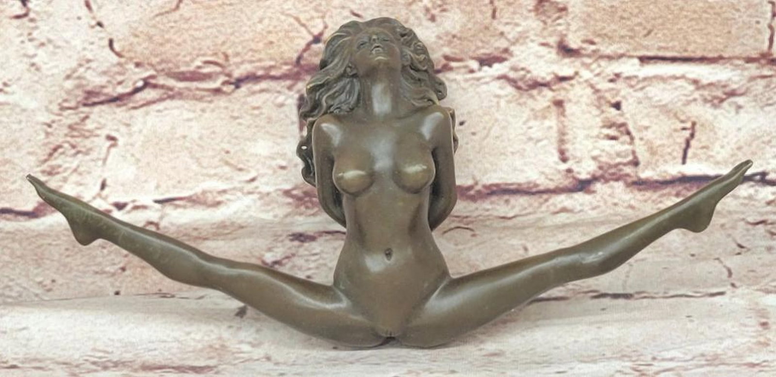 Original Erotic Nude Girl Bronze Sculpture - 5" x 8": Original Erotic Nude Girl Bronze Sculpture - 5" x 8" This beautiful bronze sculpture is a rare and collectible item. It features a pin-up girl with stunning beauty that is sure to catch the ey