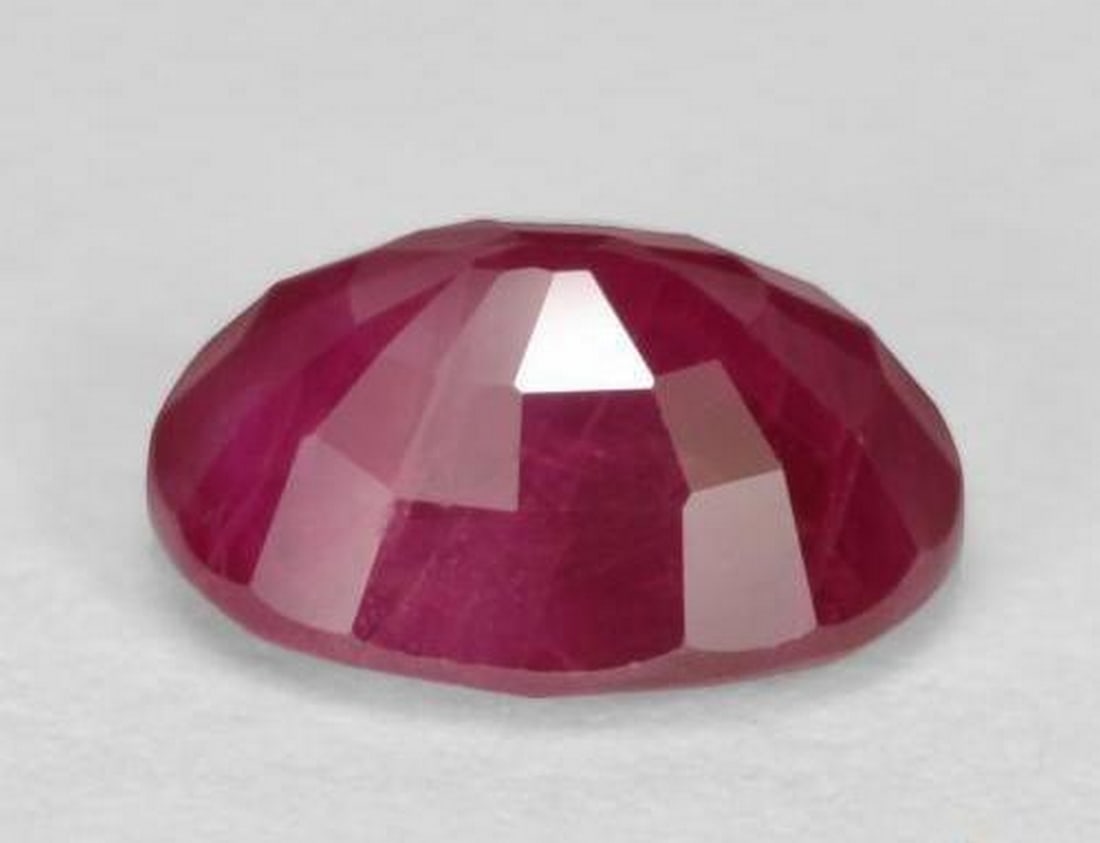 1.27ct Natural Pinkish Red Ruby, Oval, VS-SI, Myanmar - 3