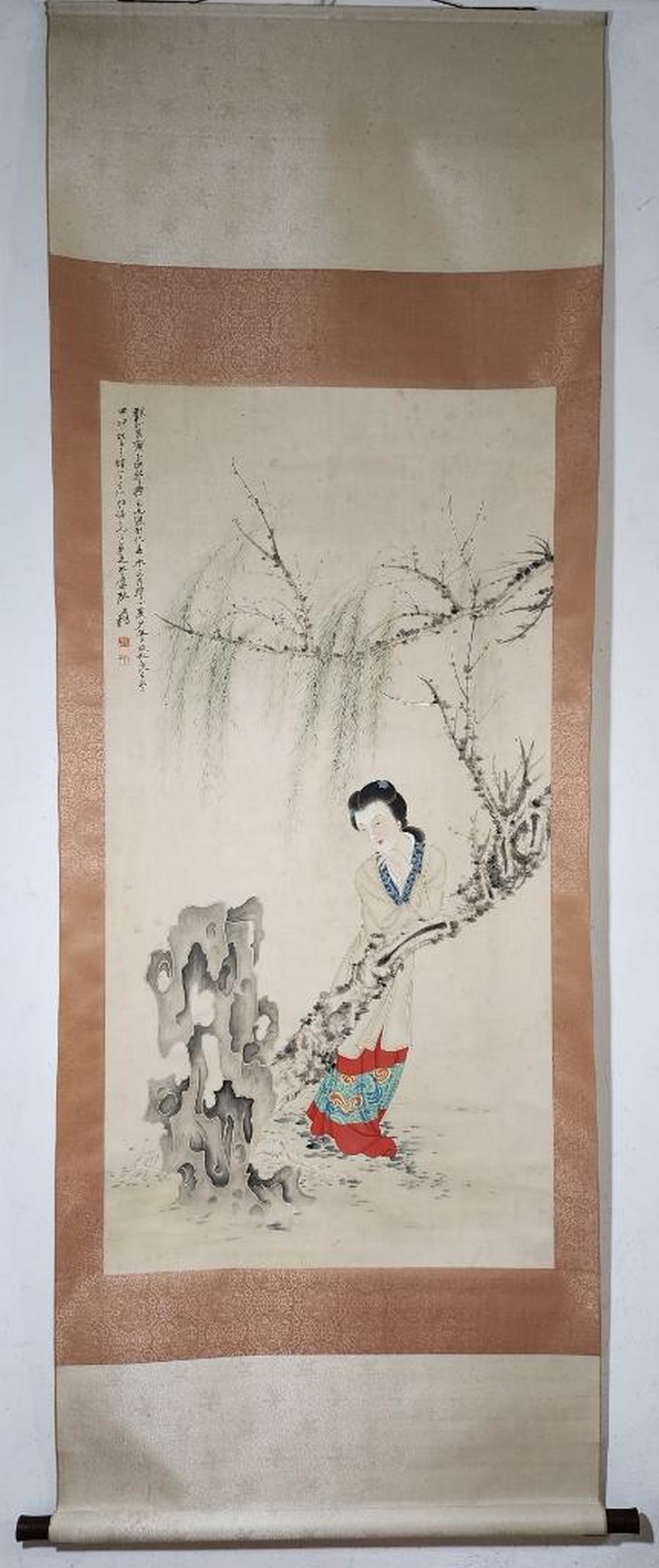 Lady Under Willows Hand-Painted Scroll Inspired By Chen Shaomei: Lady Under Willows Hand-Painted Scroll Inspired By Chen Shaomei A serene hand-painted scroll inspired by the refined artistry of Chen Shaomei, renowned for his delicate brushwork and poetic landscapes