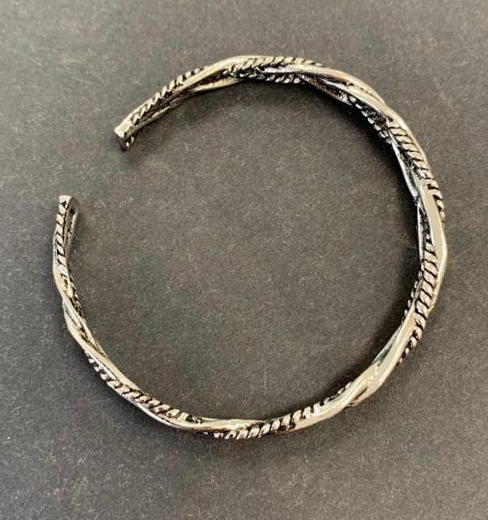 Tibetan Silver Twist-Design Bangle - 2