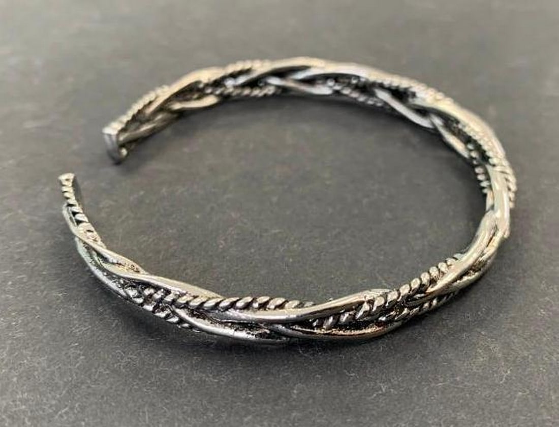 Tibetan Silver Twist-Design Bangle - 3