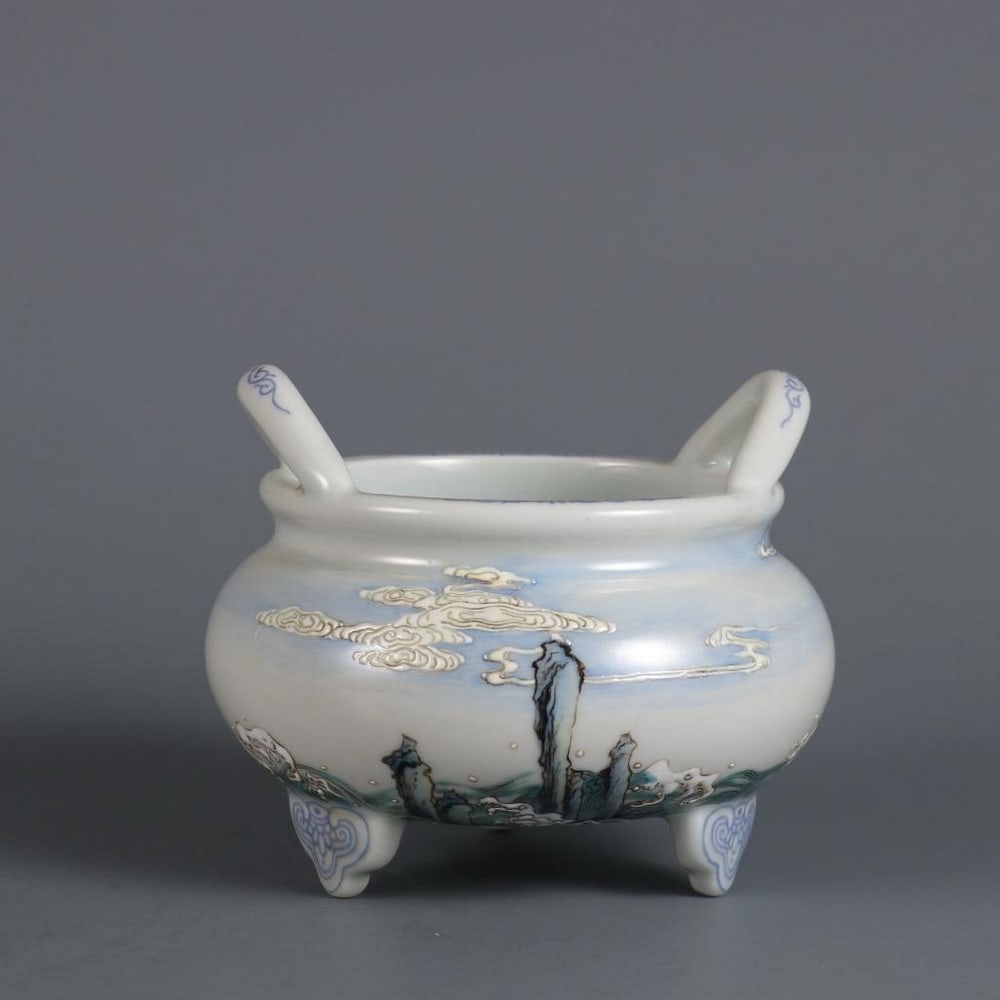 Famille Rose “Sea House?? Incense Burner with Flying Crane Motif (1 of 5)