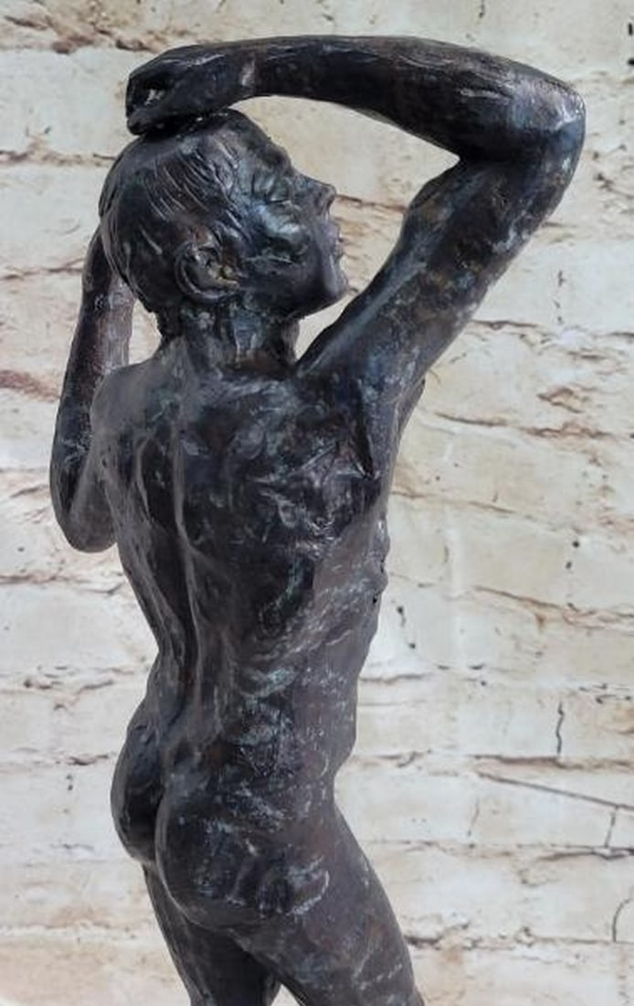 Tension in Bronze - 6