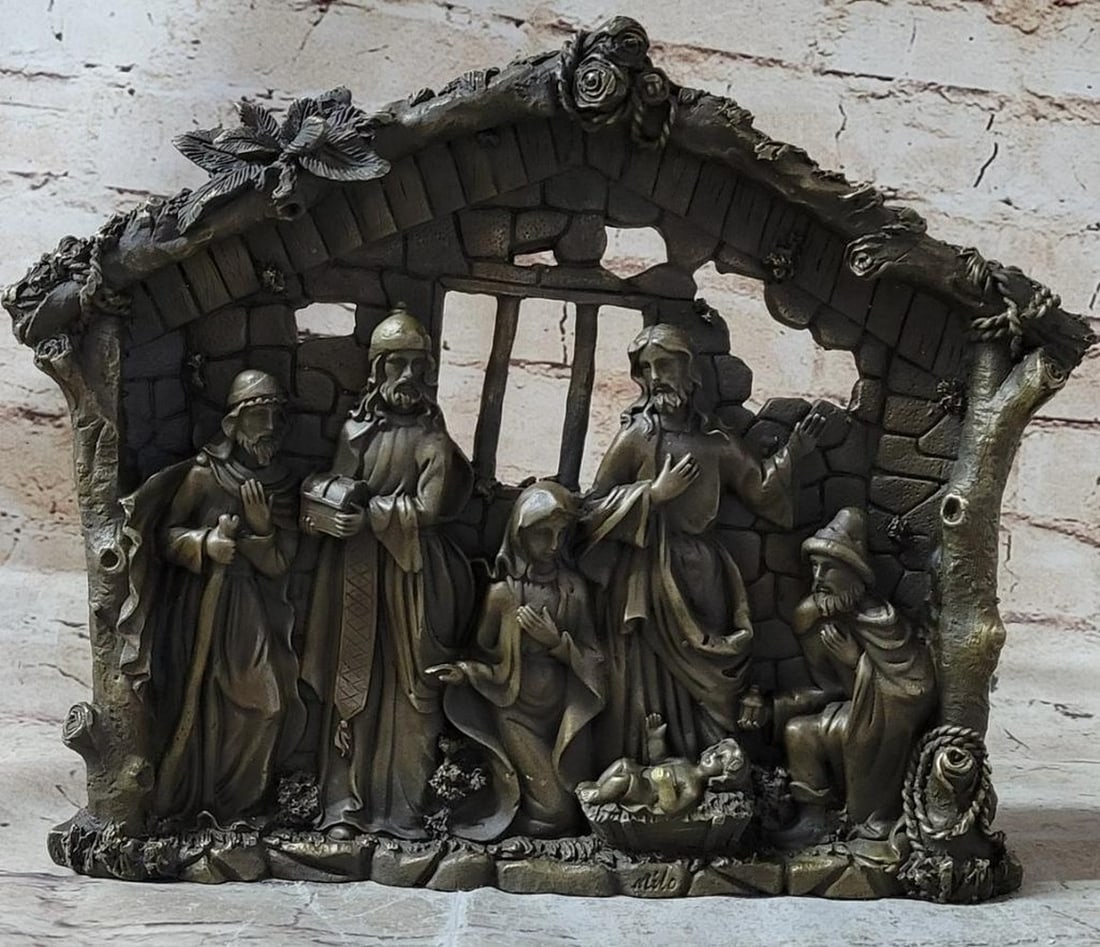 Bronze Sculpture Hanging Plaque: A Timeless Depiction of the Birth of Jesus Christ - 10" x 12.5": Bronze Sculpture Hanging Plaque: A Timeless Depiction of the Birth of Jesus Christ - 10" x 12.5" Immerse yourself in the beauty and artistry of this exceptional bronze wall hanging plaque port