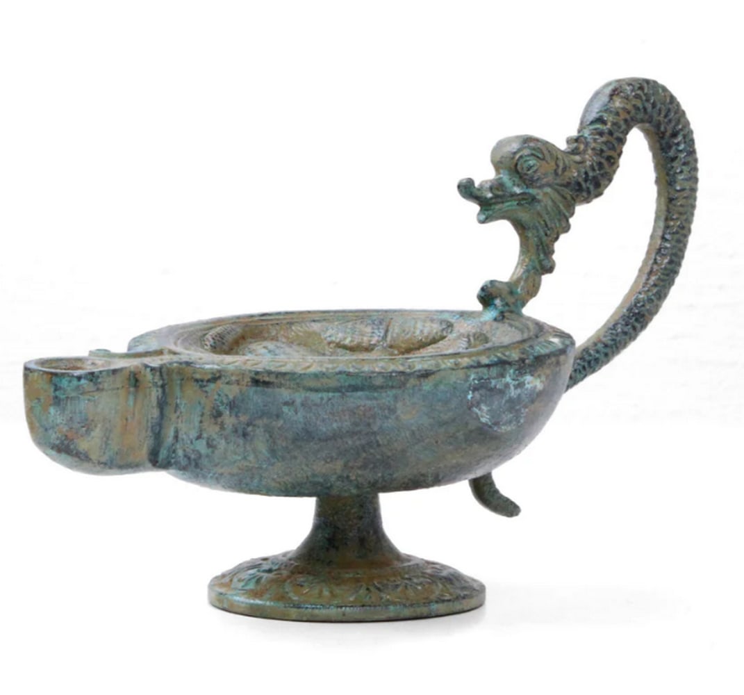 Annum Roman Oil Lamp (1 of 4)
