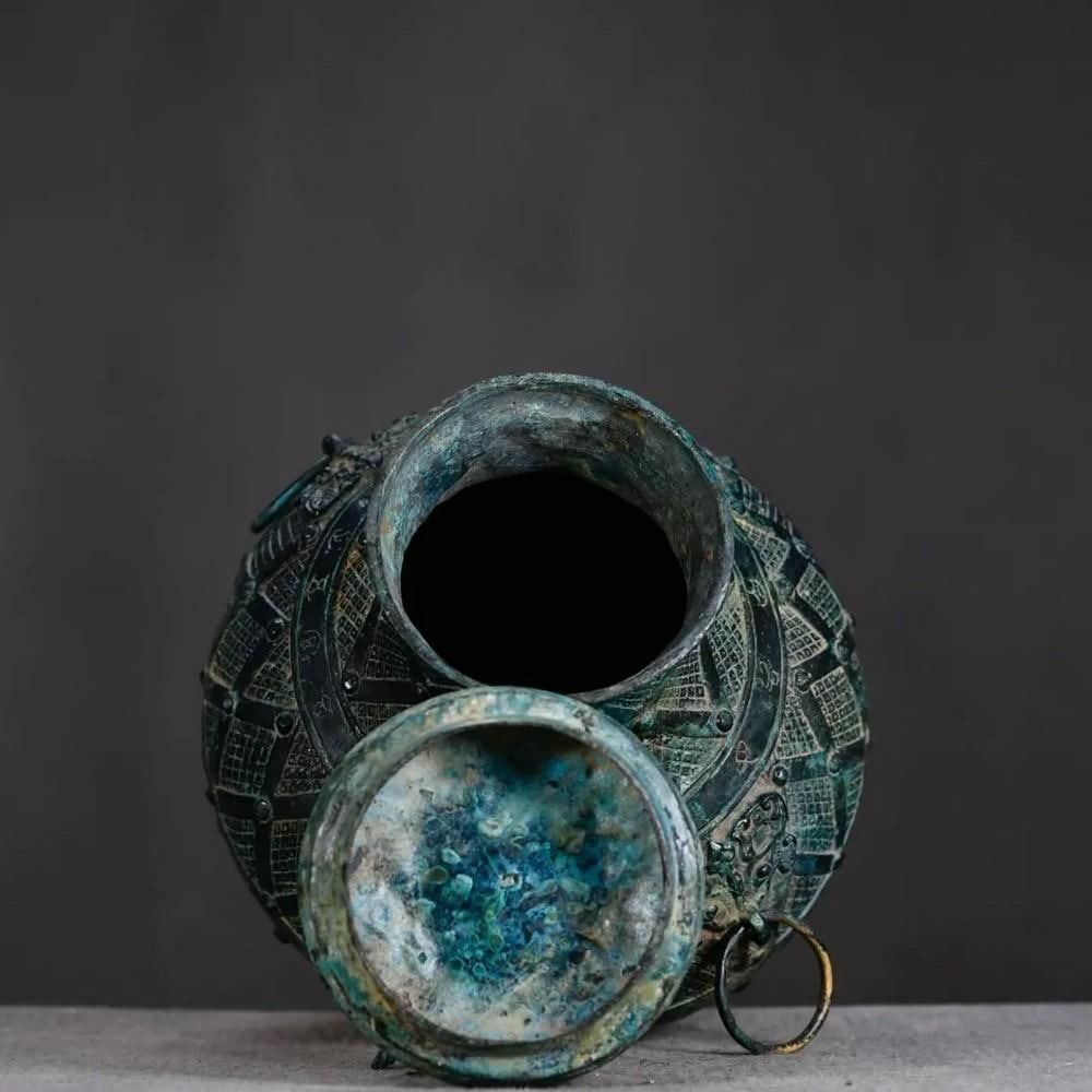 Antique Chinese Patterned Bronze Round Pot - 7
