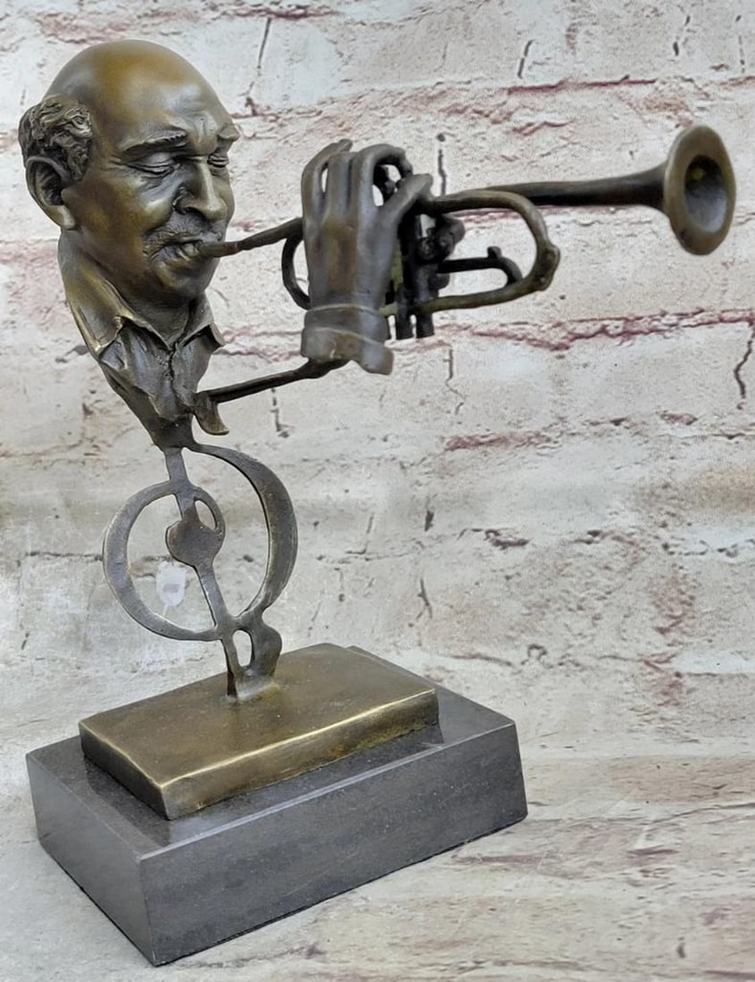 Exquisite Figural Bust of a Black Jazz Musician Playing Trumpet - 9" x 8": Exquisite Figural Bust of a Black Jazz Musician Playing Trumpet - 9" x 8" Celebrate the spirit of classic blue jazz with this meticulously crafted bronze sculpture of a Black musician passiona