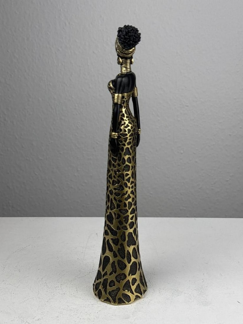 Leopard Elegance - African Lady Statue - 2