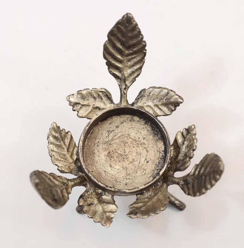 3 '' Brass Leaf Design Candle Stand - 2