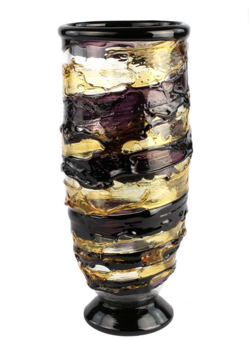 Murano Black and Yellow Sbruffi Glass Vase: Murano Black and Yellow Sbruffi Glass Vase This Murano glass vase features black and yellow accents in transparent glass and is handcrafted by skilled artisans in Venice using the traditional Sbruffi