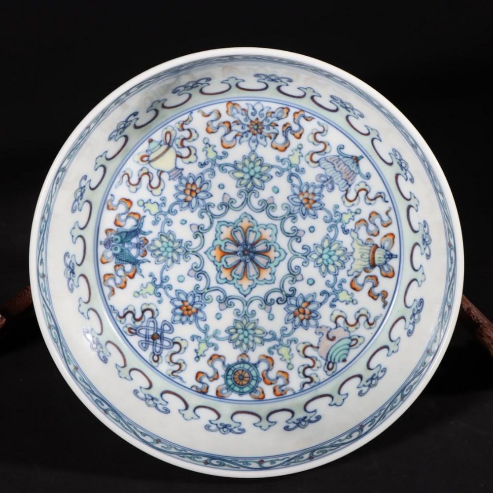 Old Collection Qing Dynasty Yongzheng Doucai Eight Treasure Pattern Bowl (1 of 5)