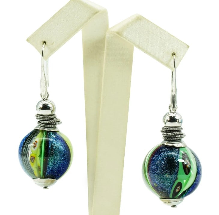 Persia Earrings - Murano Glass Fusion Art: Persia Earrings - Murano Glass Fusion Art These glass earrings are handmade using the lampworking technique with Murano glass. They are ideal for everyday wear, making them a perfect gift for a woman 