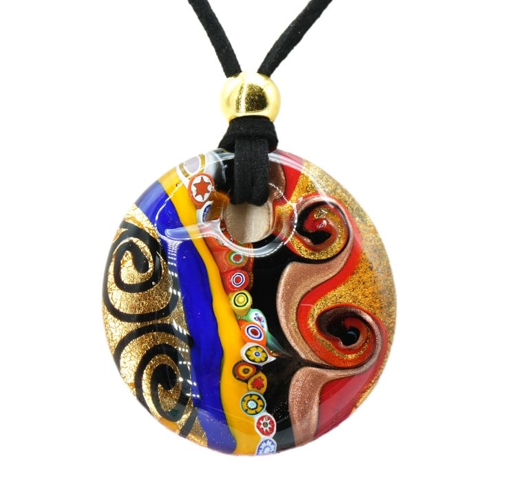 Murano Glass Pendant Necklace - Klimt Inspired Design: Murano Glass Pendant Necklace - Klimt Inspired Design Pendant necklace crafted from Murano glass using the fusion technique and adorned with 24k gold leaf. Its simple yet distinctive design makes it e