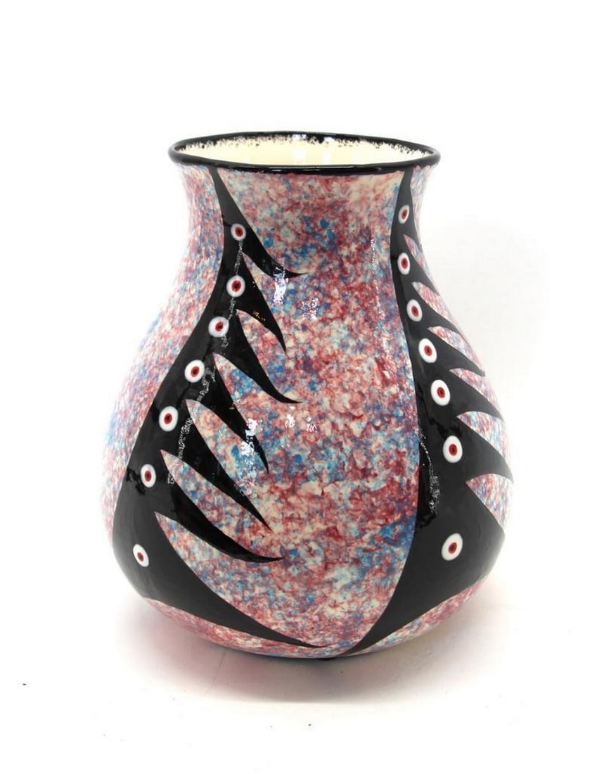 Multicolor Large Water Pottery Vase by Veran Pardeahtan: Multicolor Large Water Pottery Vase by Veran Pardeahtan Veran's Ceremonial Black Rim Pottery designs are unique expressions of the rich heritage of North American Indigenous culture. The symbols,