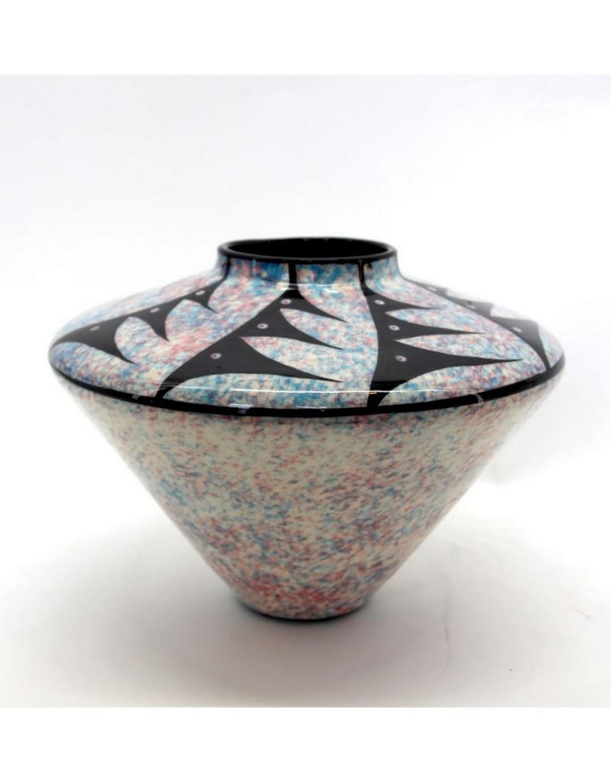 Multicolor Sedona Pottery Vase by Veran Pardeahtan: Multicolor Sedona Pottery Vase by Veran Pardeahtan Veran's Ceremonial Black Rim Pottery designs are unique expressions of the rich heritage of North American Indigenous culture. The symbols,