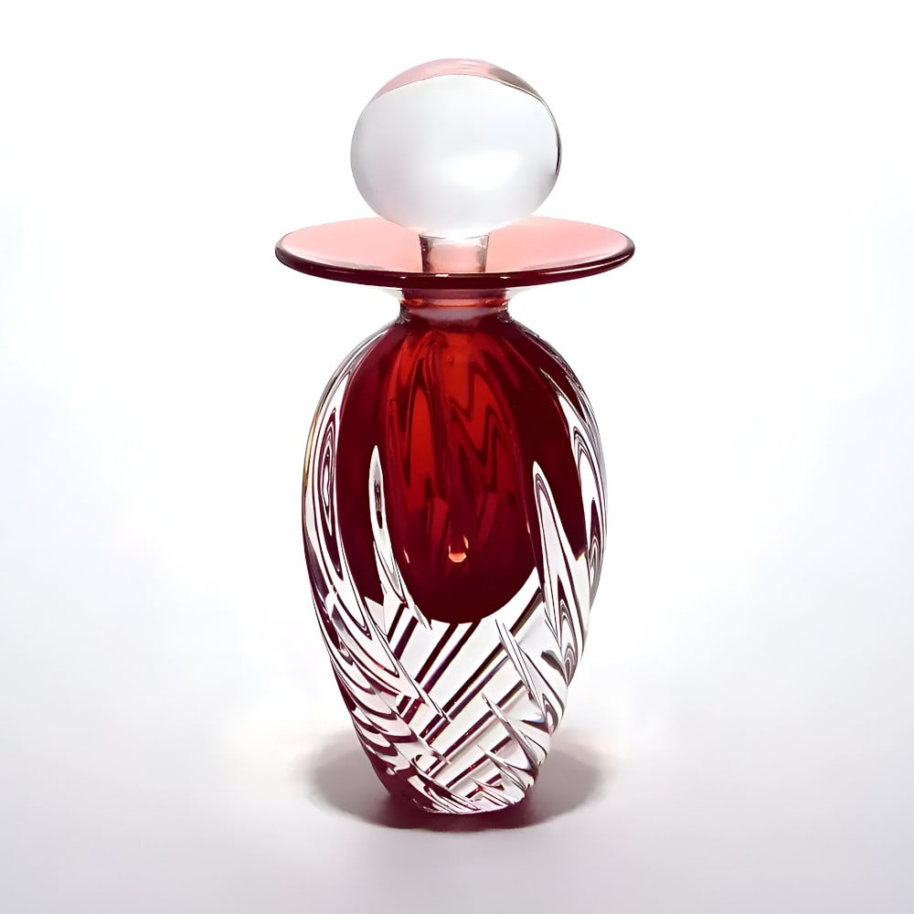 Vintage Perfume Bottle "Grace" - Art Glass Decor: Vintage Perfume Bottle "Grace" - Art Glass Decor Add a refined decorative accent to any space with the Vintage Perfume Bottle "Grace". This masterfully cut art glass piece evokes a classic vintage aes