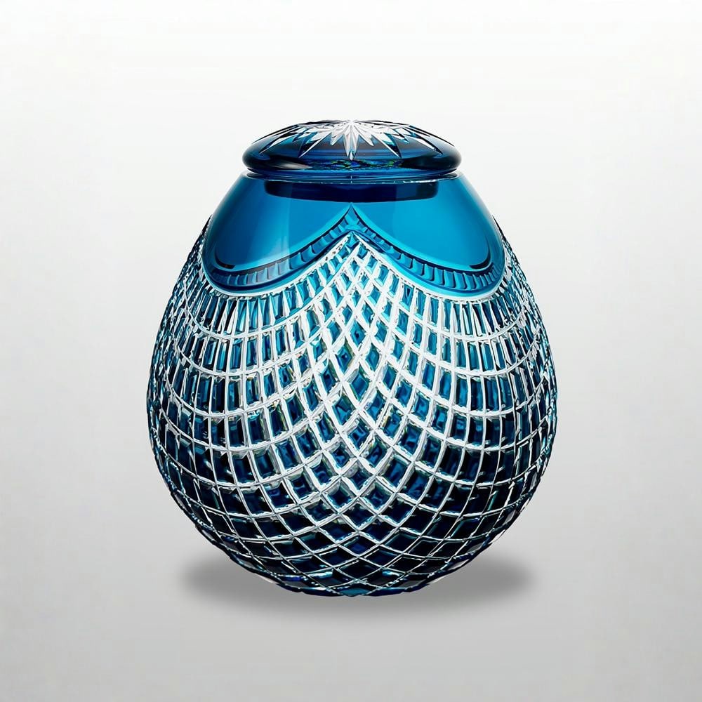 Crystal Urns ‘Quadrus’ – Bohemian Crystal Urn (1 of 1)