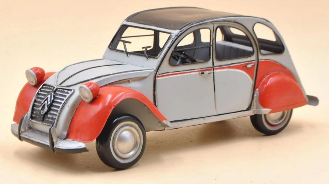 1952 Citroën 2CV Grey and Red Handmade Tinplate Vintage Car Figurine: 1952 Citroën 2CV Grey and Red Handmade Tinplate Vintage Car Figurine Handmade collectible with rustic iron frame and Grey and Red metal exterior finished in natural colors. Decoration parts and