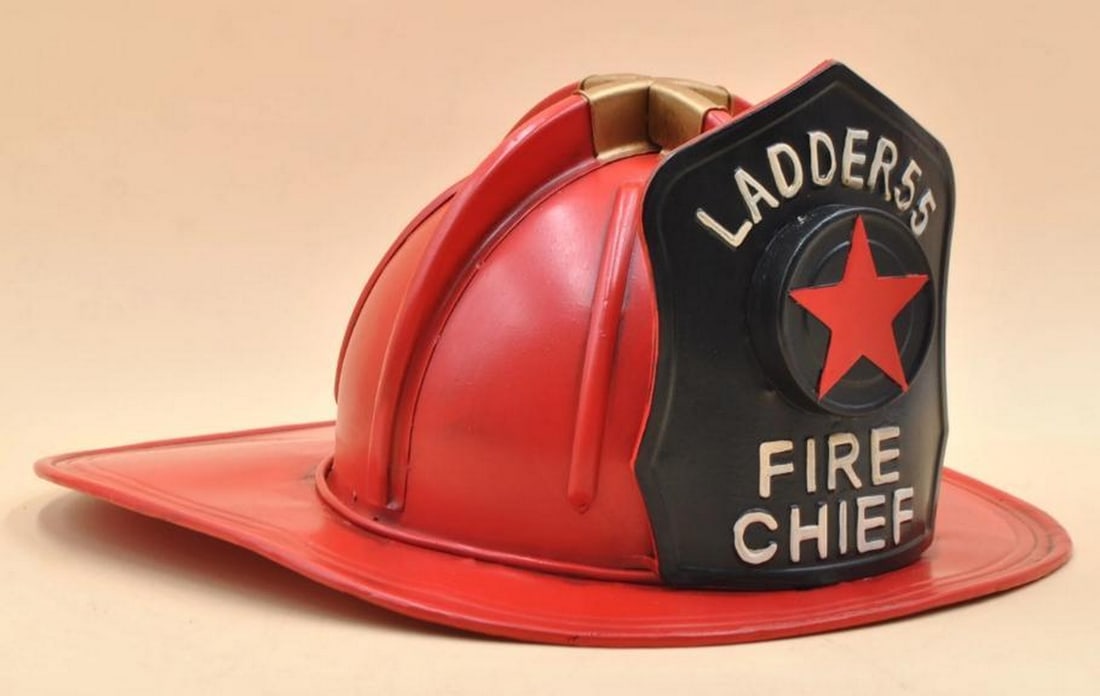 Ladder 55 FDNY Fire Chief Hat: Collector’s Memorabilia (1 of 1)