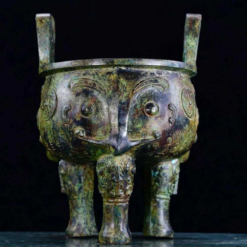 Antique Chinese Owl Design Bronze Pot Ornament (1 of 9)