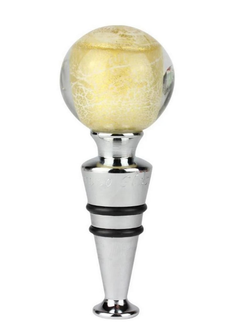 Murano Glass Bottle Stopper in White with 24kt Gold: Murano Glass Bottle Stopper in White with 24kt Gold Handmade bottle stopper crafted using the lampworking technique, with meticulous attention to detail. Made from Murano glass fused with 24-carat gol