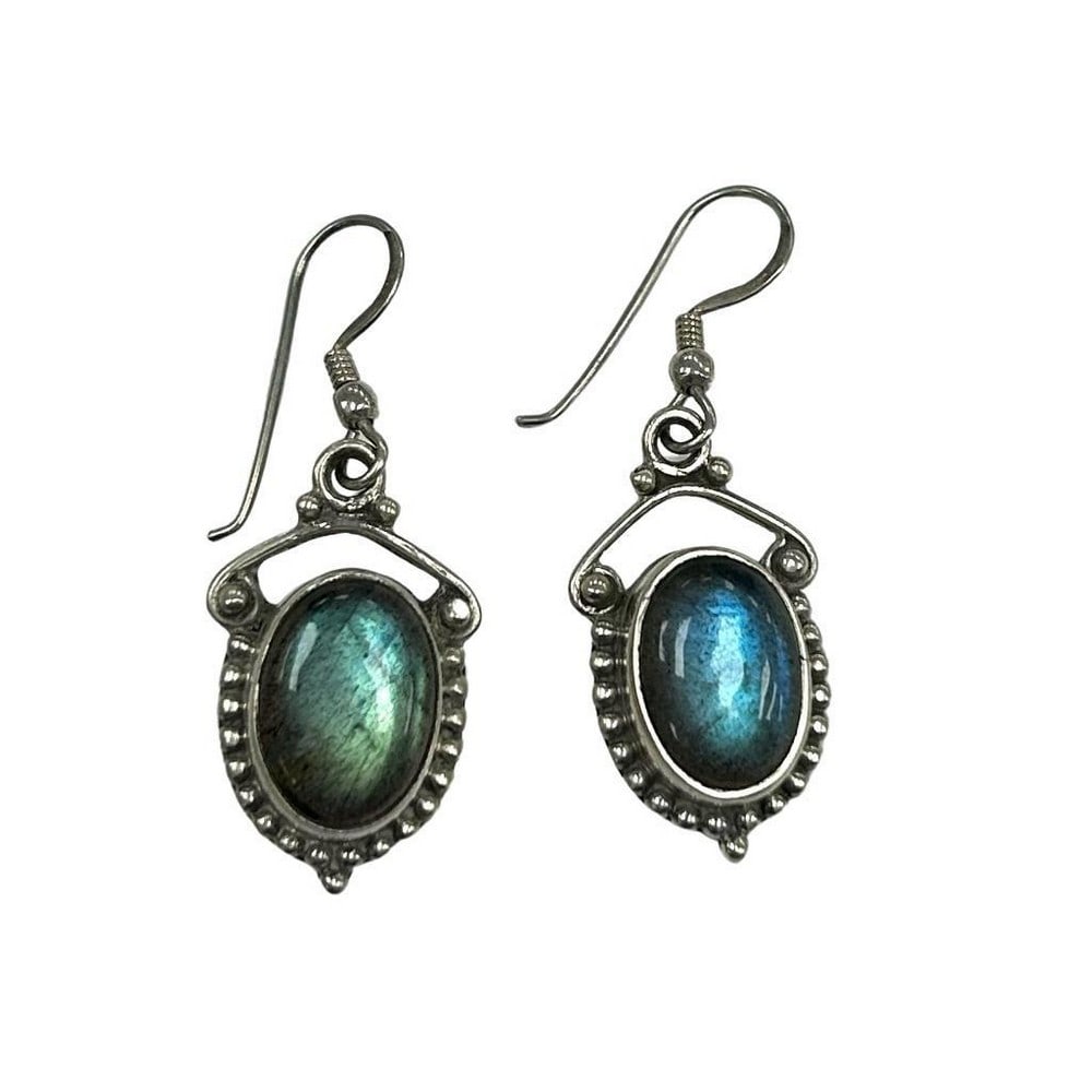 Labradorite Oval Cabochon Studded Earrings: Labradorite Oval Cabochon Studded Earrings These earrings are sterling silver with gorgeous blue and green colours. They really shine in the light. View Photos For Further Details.