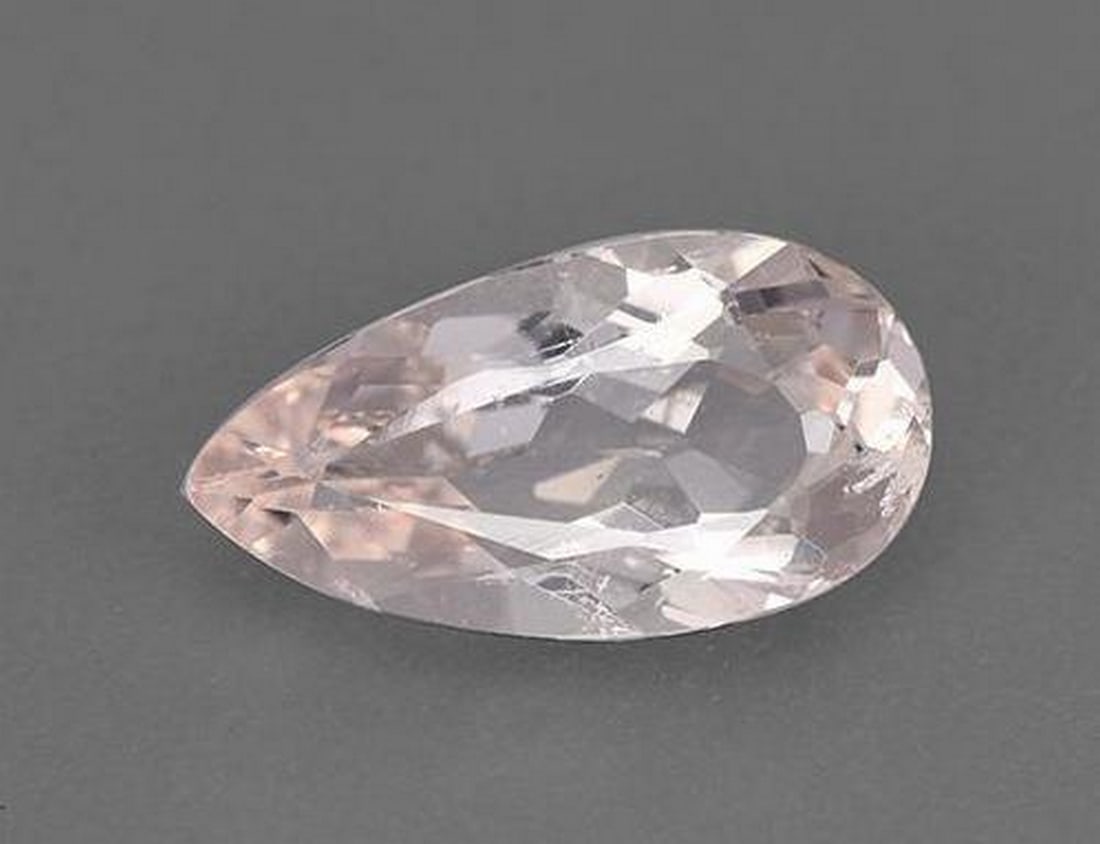 1.86ct Natural Flamingo Pink Morganite, Pear, VS (1 of 3)