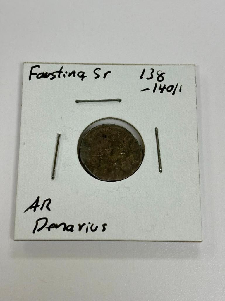 Faustina SR 138-140/1 AR Denarius (1 of 2)