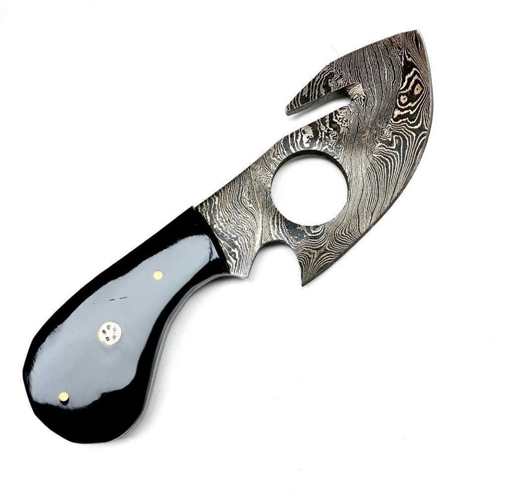 7.5'' Damascus Drop Point Skinning Blade With Gut Hook: 7.5" Damascus Drop Point Skinning Blade With Gut Hook For Auction Is A Stunning Handmade Damascus FULL TANG Drop Point Blade *With Hand Crafted &; Hand Stitched Leather Sheath Each blade is