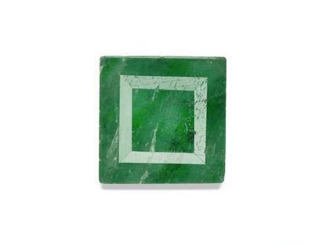 0.40 ct Square Natural Warm Green Emerald: 0.40 ct Square Natural Warm Green Emerald This natural 0.40-carat emerald from Colombia is cut in a square faceted shape, displaying a warm green hue with classic emerald character. With SI clarity an
