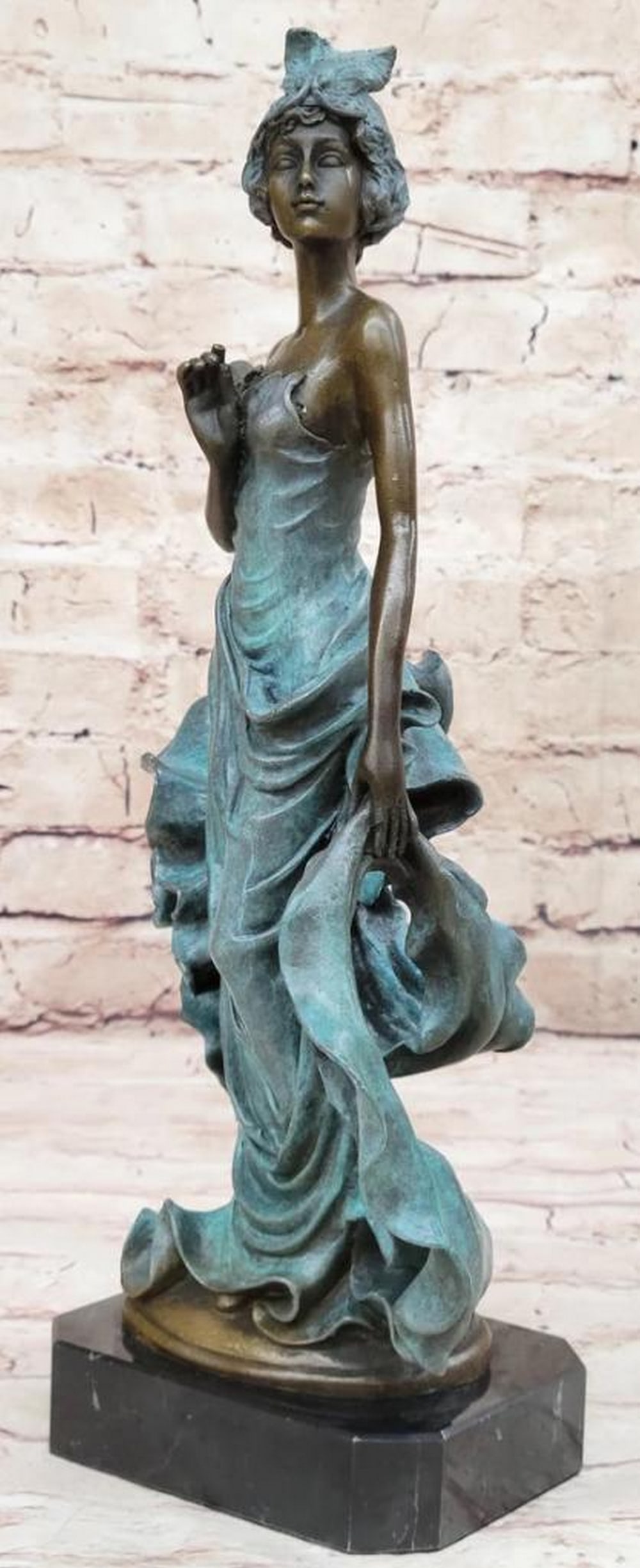 Las Vegas Follies Entertainer Bronze Sculpture by Patoue on Marble Base - 14" x 7.5": Las Vegas Follies Entertainer Bronze Sculpture by Patoue on Marble Base - 14" x 7.5" Immerse yourself in the glitz and glamour of Las Vegas with the exquisite bronze sculpture titled "Las 