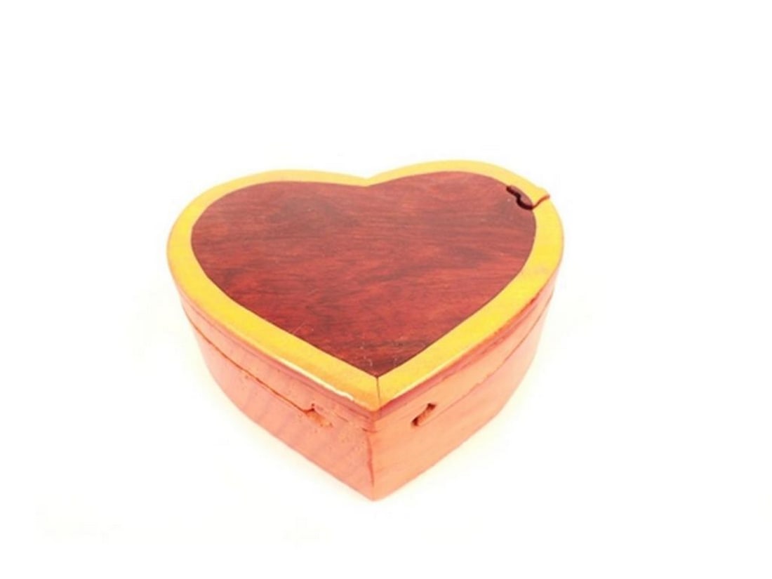 Heart Keepsake Box (1 of 3)