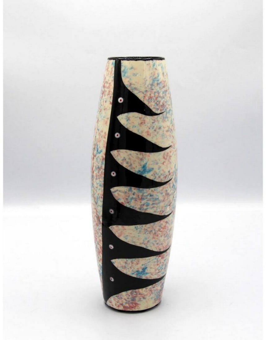 Multicolor Long Mountain Pottery Vase by Veran Pardeahtan: Multicolor Long Mountain Pottery Vase by Veran Pardeahtan Veran's Ceremonial Black Rim Pottery designs are unique expressions of the rich heritage of North American Indigenous culture. The