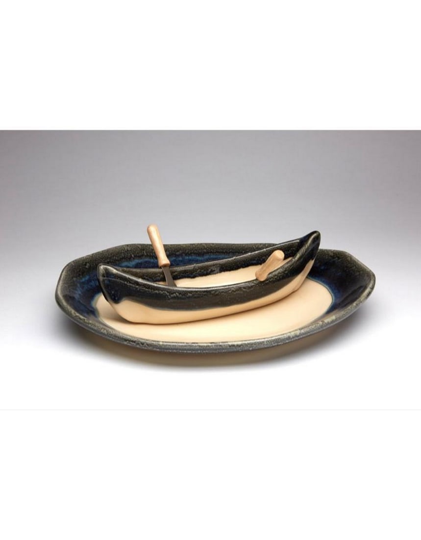 Granite Canoe on the Lake Dip Set with Serving Paddles: Granite Canoe on the Lake Dip Set with Serving Paddles Crafted by a Canadian artist, this piece is perfect for entertaining. It's ideal for serving dips and chips, veggies and breads, or salsa