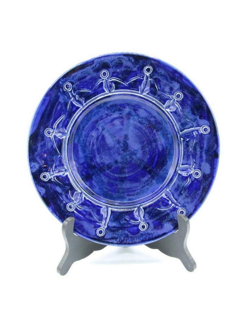 Cobalt Ceramic Friendship Plate: Cobalt Ceramic Friendship Plate The Friendship Bowl is a thoughtful gift that nourishes the soul. Designed to honor the tradition of sharing meals with loved ones, its depiction of a circle of