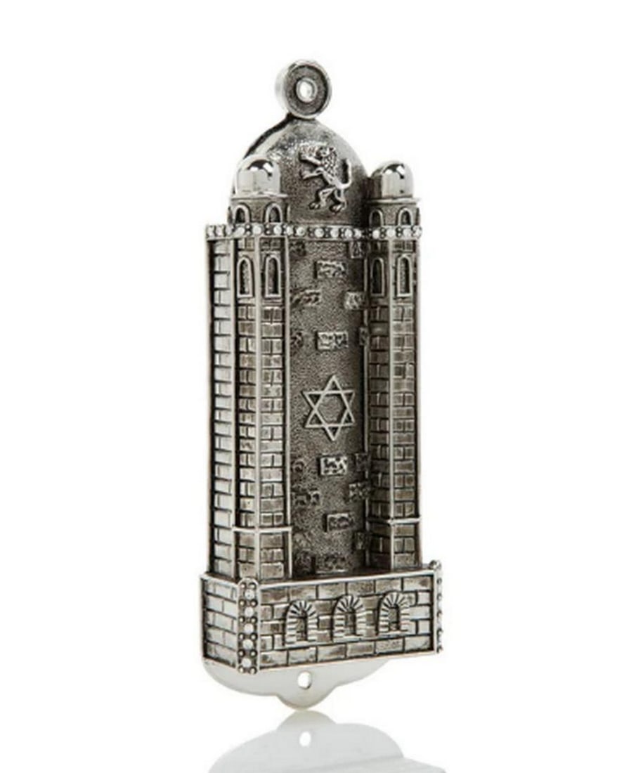Silver Western Wall-Style Mezuzah???????: Silver Western Wall-Style Mezuzah Infuse your home with spiritual depth and modern elegance through the Silver Western Wall-Style Mezuzah — a tribute to one of Judaism’s most revered sites. Plated