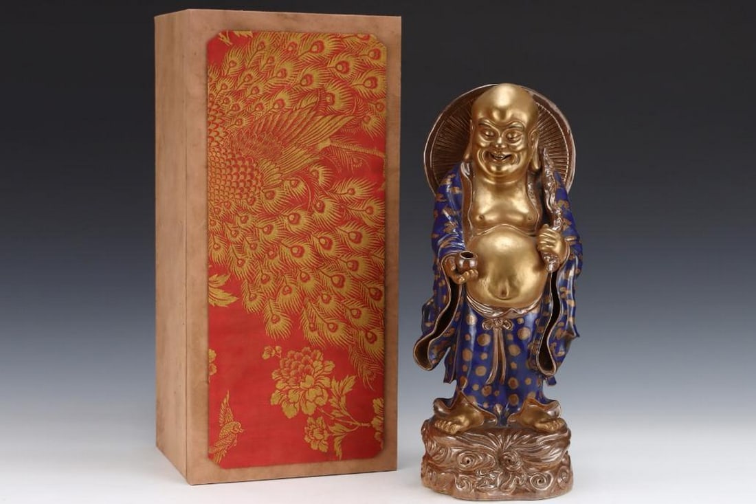 Old Collection Qing Dynasty Inspired Gilt Maitreya Buddha Statue: Old Collection Qing Dynasty Inspired Gilt Maitreya Buddha Statue This finely crafted gilt statue of Maitreya Buddha is inspired by the Qing Dynasty and reflects the rich spiritual artistry of the peri