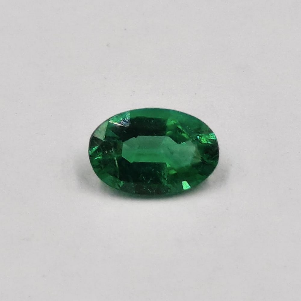 .37ct Faceted Emerald Oval Gemstones: Faceted Emerald Oval For many, emerald is considered to be the symbol of rebirth. It is also believed to represent good fortune, youth, balance, growth, peace, and foresight Size- 6x4 mm, Weight- 0.37