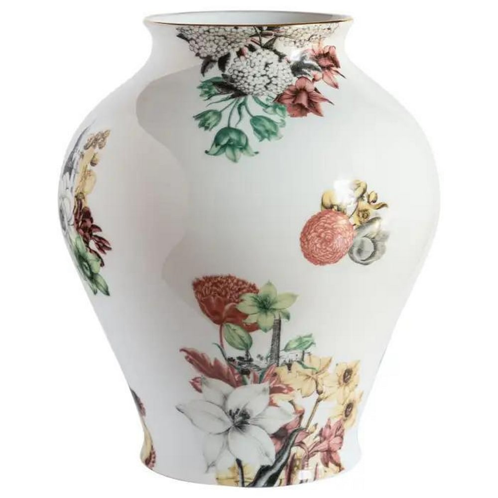 Contemporary Porcelain Vase from Cairo with Artistic Design by Vito Nesta: This porcelain vase revives the timeless elegance of classic design through retro embellishments infused with a modern twist. A harmonious blend of flowers and Middle Eastern architectural elements cr