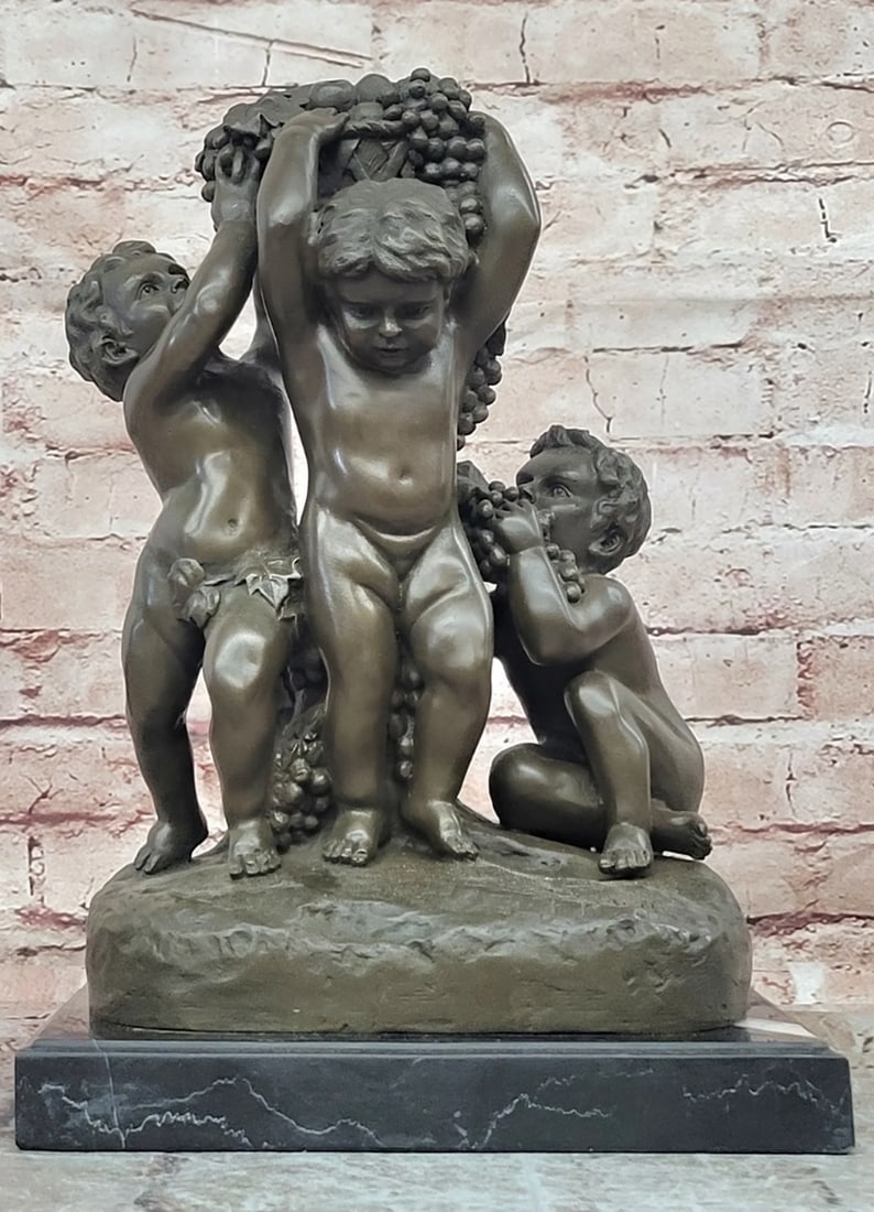Bronze Sculpture of 3 Putti with Grapes on Marble Base – 13" x 9": Bronze Sculpture of 3 Putti with Grapes on Marble Base – 13" x 9" Introducing a Bronze Sculpture: This composition depicts three playful putti gathered around a bunch of grapes, symbolizing 