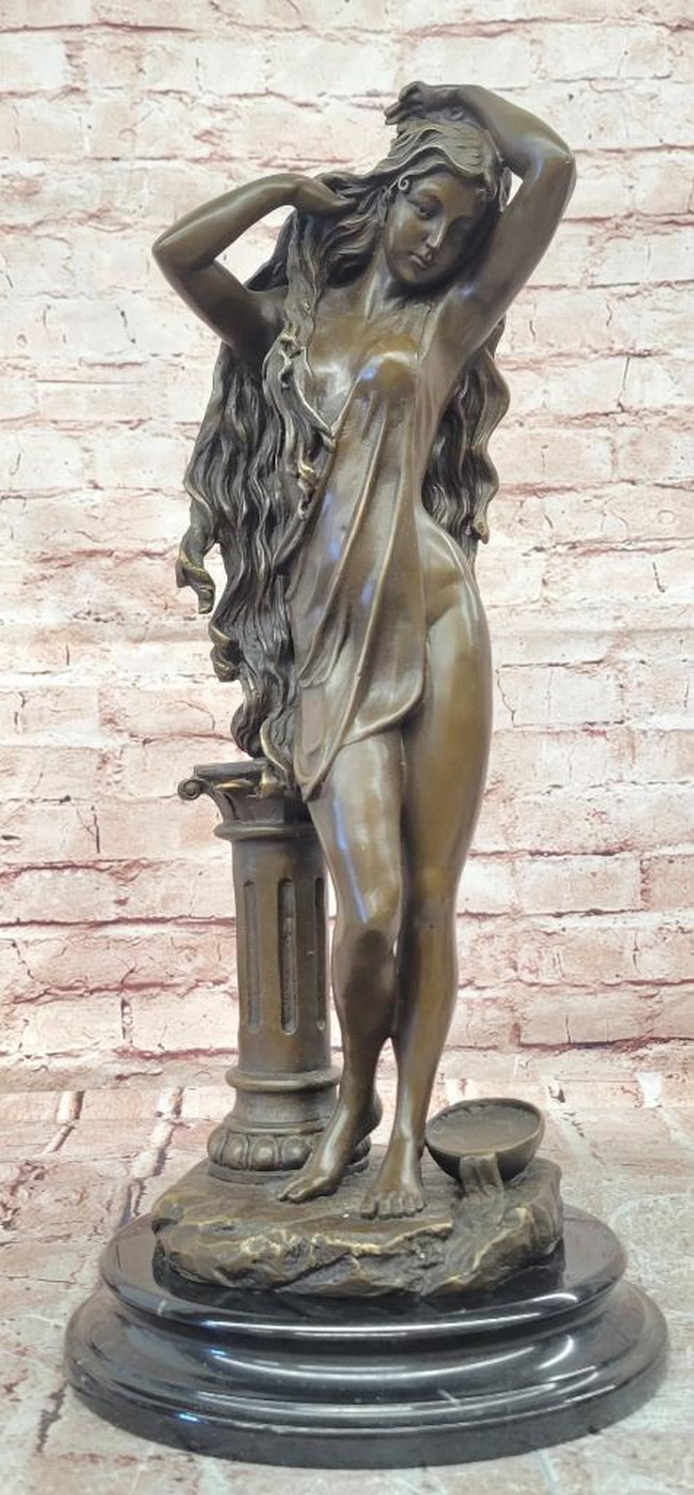 Aphrodite Bronze Sculpture by Cesaro - 18" x 8": Aphrodite Bronze Sculpture by Cesaro - 18" x 8" Introducing a Classical Bronze Sculpture: This depiction of Aphrodite, the Greek goddess of love and beauty, is meticulously handcrafted with ca