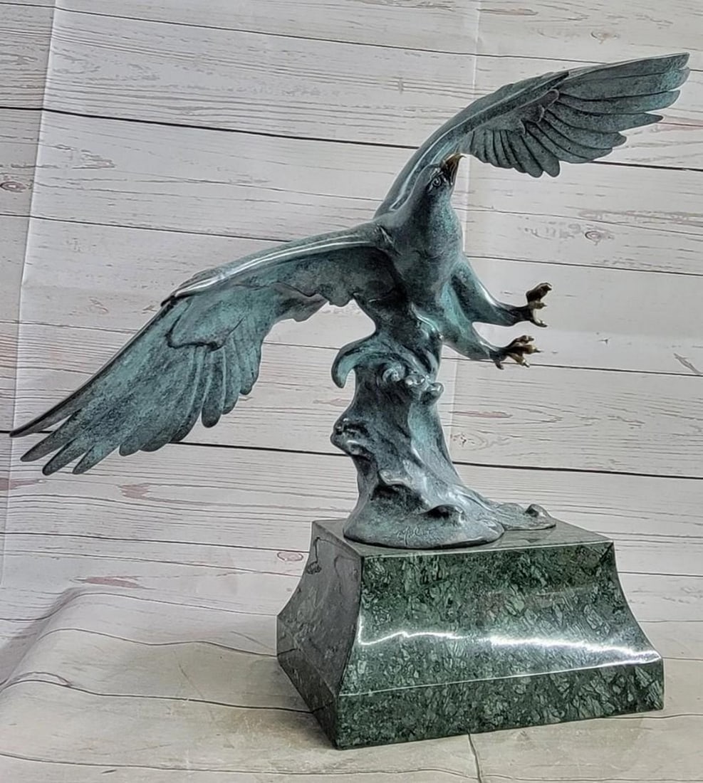 Bald American Eagle Bronze Sculpture - 2