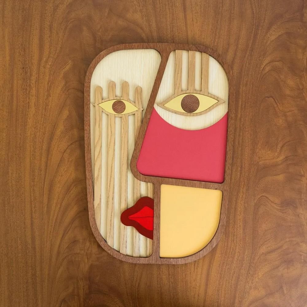 African Abstract Wall Mask - Picasso-Inspired Handcrafted Wooden Face Art: African Abstract Wall Mask - Picasso-Inspired Handcrafted Wooden Face Art Infuse your space with bold, contemporary flair with this African abstract wall mask, inspired by the iconic style of Picasso.