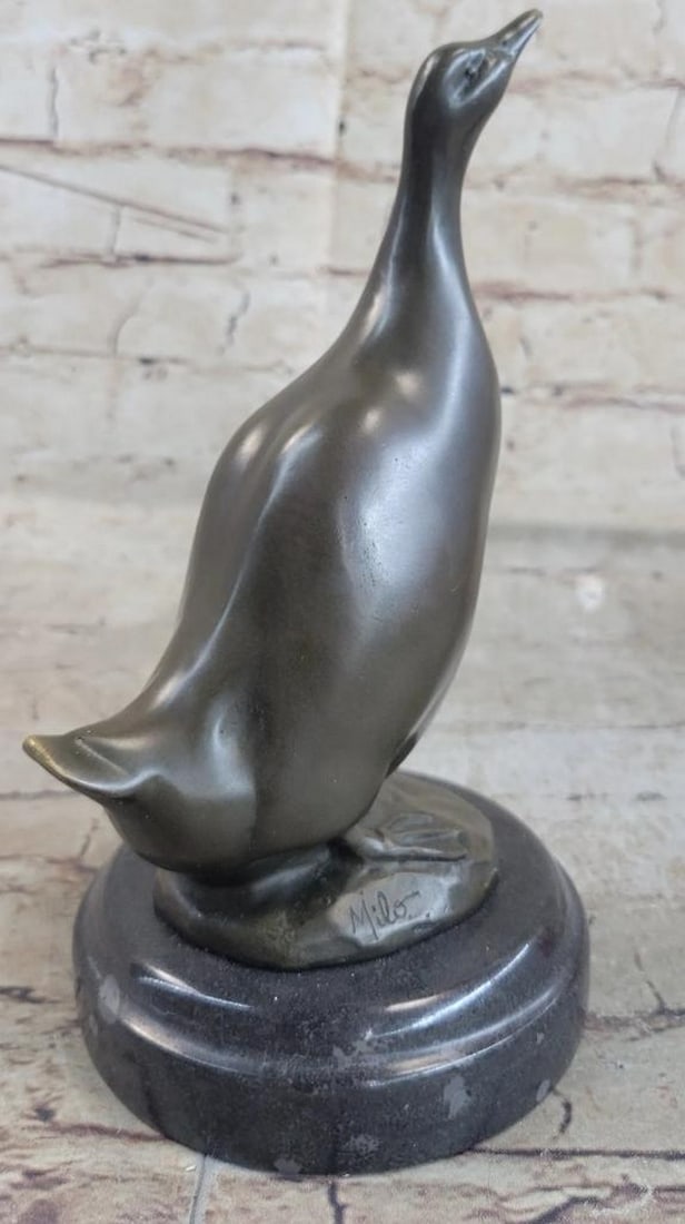 Signed Milo Original Duck Bronze Sculpture on Marble Base - 8'' x 7'': Signed Milo Original Duck Bronze Sculpture on Marble Base - 8" x 7" Introducing this beautiful duck bronze sculpture, crafted using the highly precise and intricate Lost Wax casting method. This